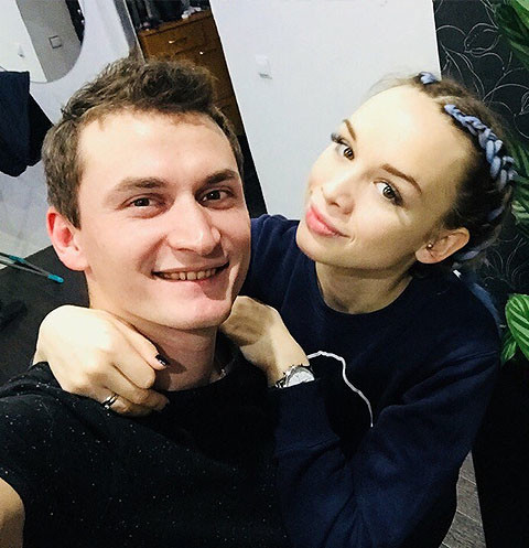 Муж Дианы Шурыгиной напал на эксперта шоу Шепелева