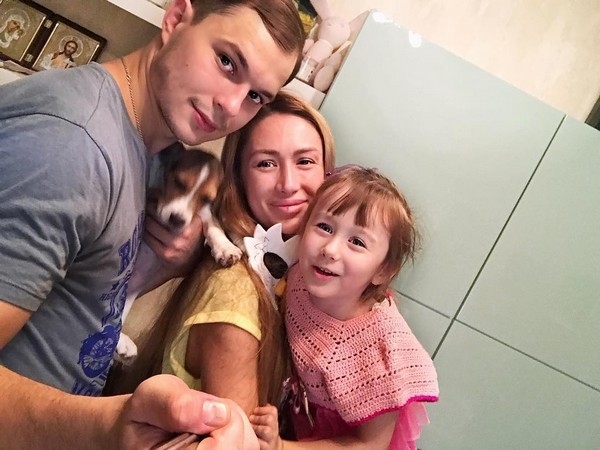 Экс-участница «Дома-2» Алена Ашмарина станет мамой во второй раз