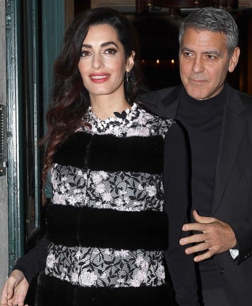 Амаль Клуни рассказала о том, как же справлялась с двумя маленькими детьми