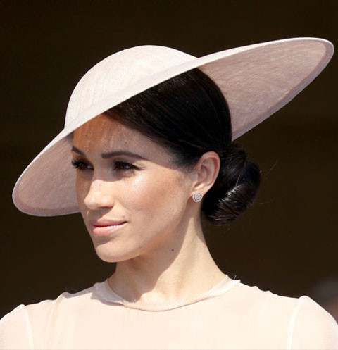 Жена принца Гарри произвела фурор в мировой моде