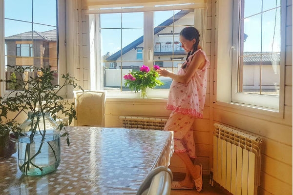 Беременная Мария Адоевцева переживает из-за потери давнего друга