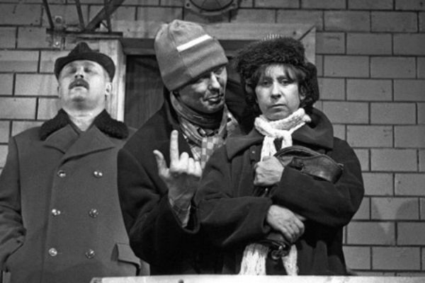 «Меня чуть не прибили зрители»: Лия Ахеджакова рассказала о советском театре