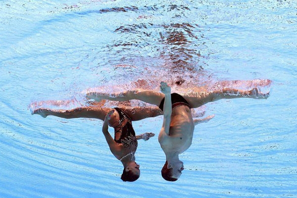 Первый парень синхронного плавания: каково быть единственным в женском спорте