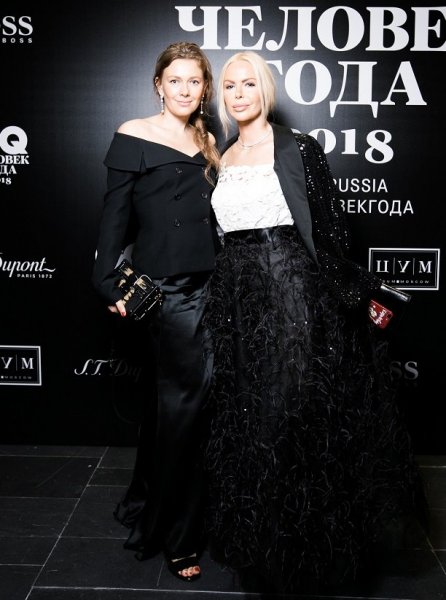 Алиса Лобанова и Мария Гордиенко на премии GQ "Человек года-2018"