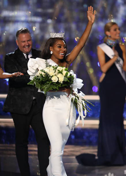 Титул "Мисс Америка — 2019" завоевала Ниа Имани Франклин из Нью-Йорка 