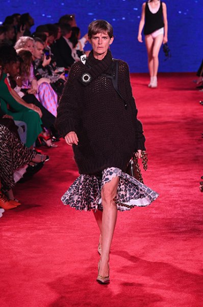 Неделя моды в Нью-Йорке: Наоми Кэмпбелл, Кейт Босуорт, Стелла Теннант и другие на показе Calvin Klein 