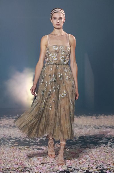 Неделя моды в Париже: Блейк Лайвли, Ольга Куриленко, Елена Перминова, Шейлин Вудли и другие на показе Dior 