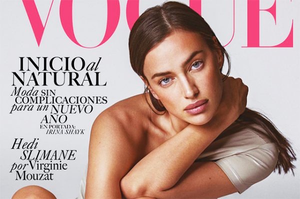 Сплетенье рук, сплетенье ног: Ирина Шейк в необычной позе снялась для мексиканского Vogue 