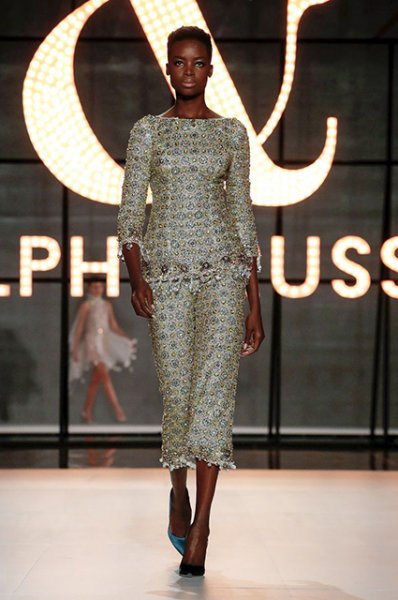 Неделя высокой моды в Париже: Азия Ардженто и Эльза Хоск на показах Antonio Grimaldi и Ralph&Russo 
