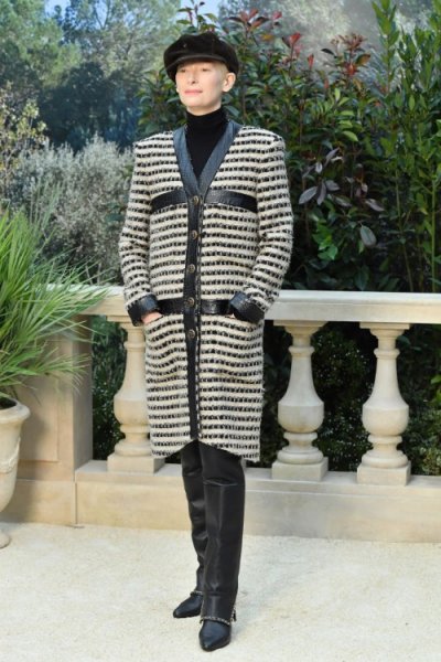 Главная поклонница Chanel: Кристен Стюарт на неделе моды
