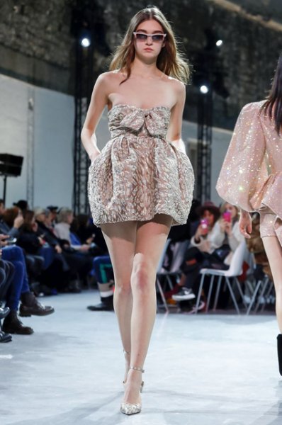Неделя высокой моды в Париже: Селин Дион на показе Alexandre Vauthier 