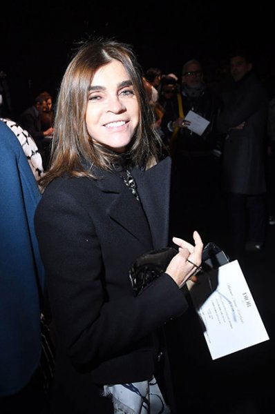 Наталья Водянова, Наоми Кэмпбелл, Роберт Паттинсон и другие гости на показе Dior в Париже 