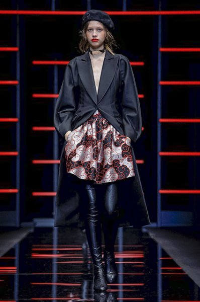 Неделя моды в Милане: Кара Делевинь, Джиджи Хадид и Джорджия Мэй Джаггер на показах Prada и Emporio Armani 