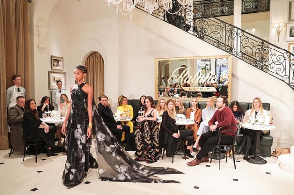 Неделя моды в Нью-Йорке: Рози Хантингтон-Уайтли, Белла Хадид и другие на показе Ralph Lauren сезона весна/лето-2019 