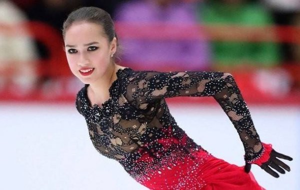 Алина Загитова завоевала звание "Чемпионки мира 2019" на соревнованиях в Японии