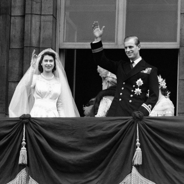 20 ноября: 72-я годовщина свадьбы Принца Филиппа и Королевы Елизаветы II