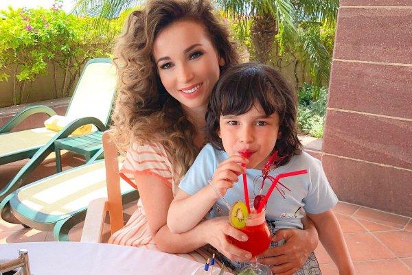 Anfisa Chekhova found a school for her son in Bali