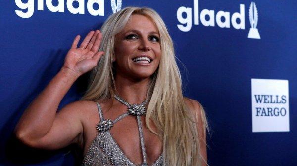 Why Britney Spears' mother is demanding over $600,000 from her