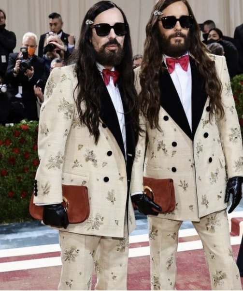 Jared Leto showed people his twin brother