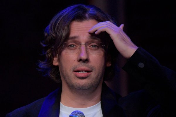 Who will replace Maxim Galkin in the show "Tonight"