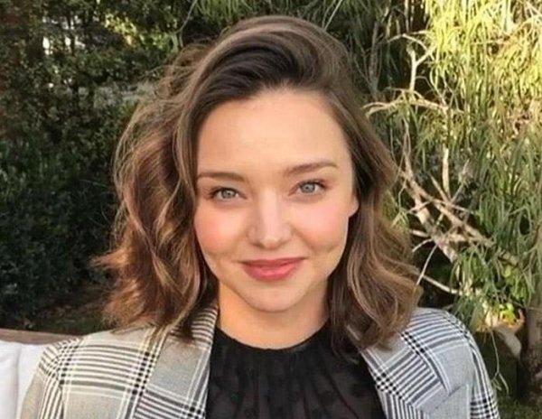 Miranda Kerr's husband came with her to the event in a strange way
