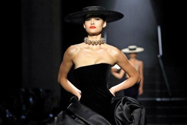 Schiaparelli fashion house celebrates the beauty of the female body at a fashion show in Paris