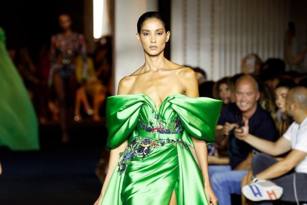 Zuhair Murad resorted to mysticism in his new collection at fashion week in Paris