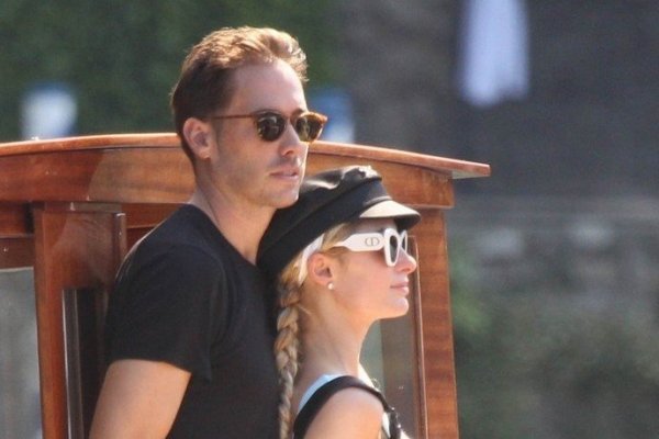 Sun, sea, kisses and rags: Paris Hilton and her husband Carter enjoyed their vacation in Italy