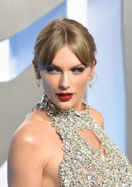 Taylor Swift Topped the MTV Video Music Awards' Glamour List