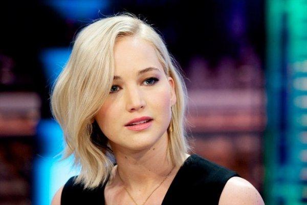 Jennifer Lawrence enjoyed dinner at a restaurant with a famous director