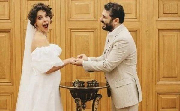 Sarik Andreasyan's young wife spoke about what happened during and after their wedding night