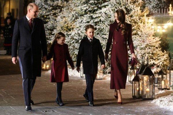 The Prince and Princess of Wales showed they were one family at a Christmas concert at Westminster Abbey