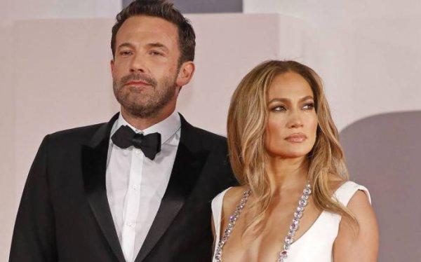 Jennifer Lopez reveals why she married Affleck in Vegas