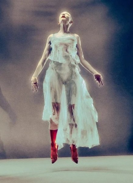 Cate Blanchett posed for a stunning Vanity Fair photo shoot