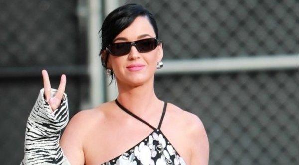 Paparazzi took new photos of Katy Perry in a cheeky black and white outfit