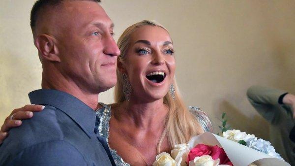 Anastasia Volochkova's ex-man severely beat his young wife