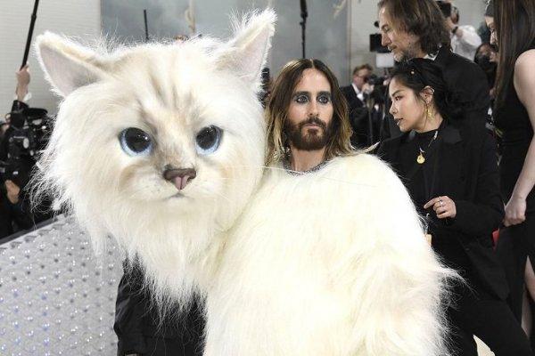 Kim Kardashian in pearls, Jared Leto in a cat costume, Penélope Cruz in the Odd Bride and others at the Met Gala 2023. Top Worst Runway Looks