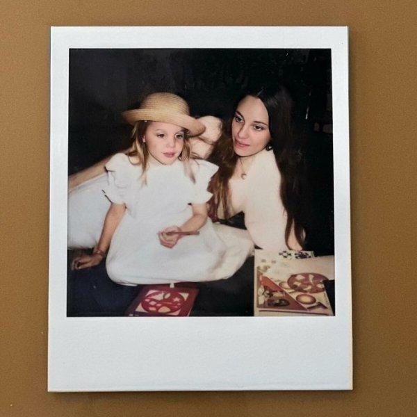 Angelina Jolie shared a rare photo with her late mother