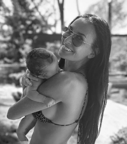 Actress Demi Moore, 60, posts new photo with newborn granddaughter