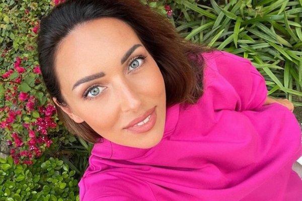 Two Barbies: singer Alsou shared a 22-year-old archival photo