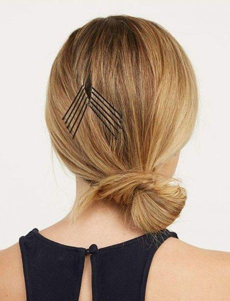 13 photo examples of intricate hairstyles using ordinary hairpins