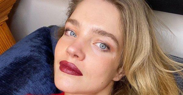 Natalia Vodianova attended the Louis Vuitton show in Paris in an elegant and bright outfit