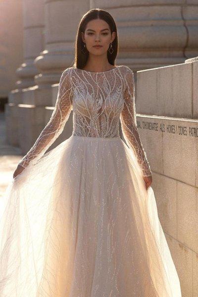 Unbanal and stylish: 7 modern wedding dresses 