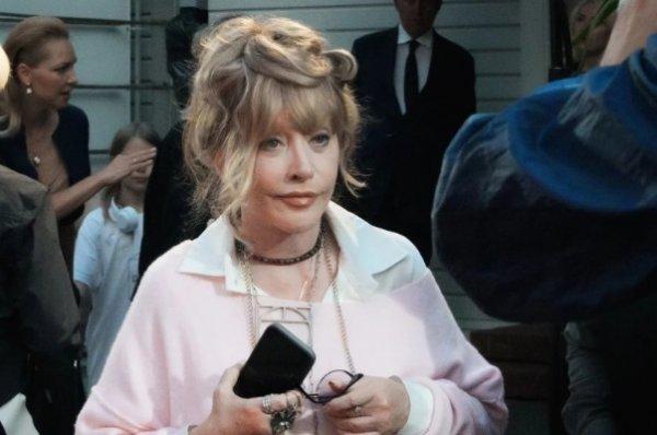 Alla Pugacheva spotted in stylish sporty outfit on the streets of Jurmala